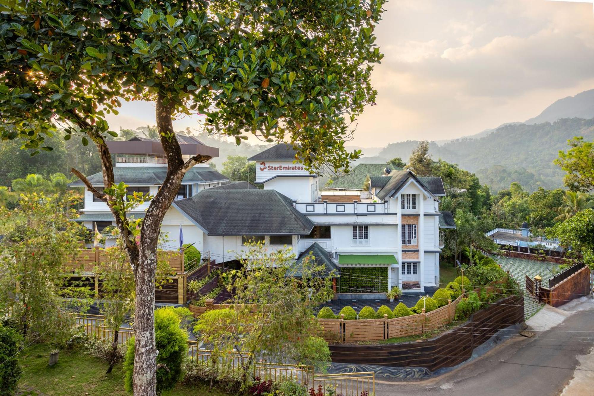 Star Emirates Luxury Resort And Spa, Munnar Anachal Luaran gambar